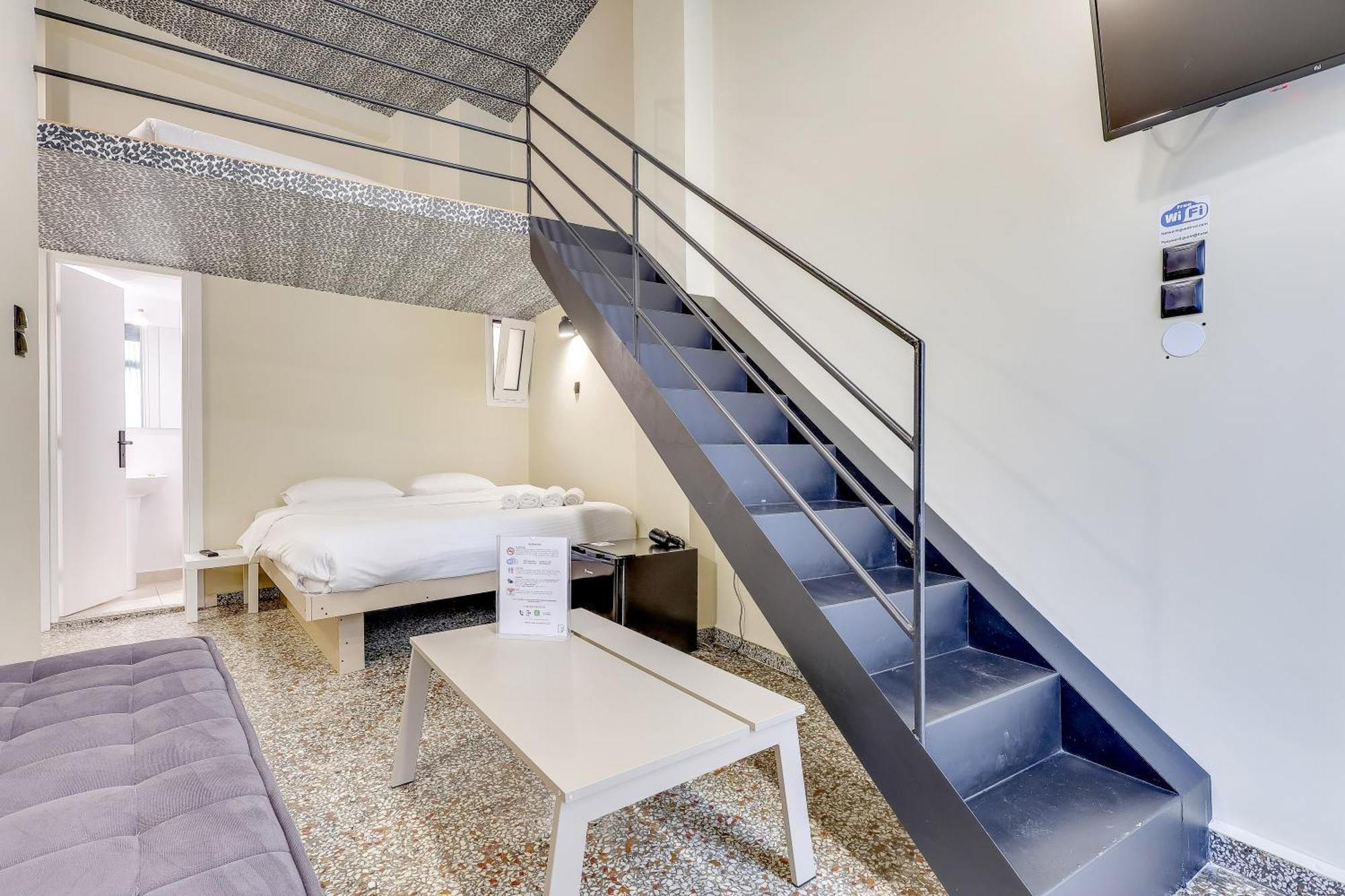 7Athens Aparthotel ภายนอก รูปภาพ